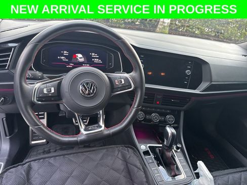 Used 2021 Volkswagen Jetta GLI Autobahn image 3