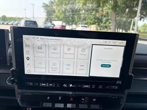 Used 2025 GMC Hummer EV 2X AWD/4WD image 19
