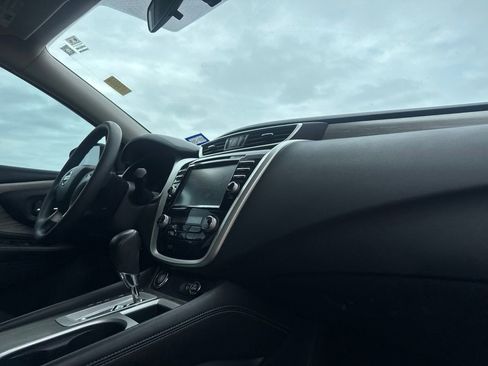 Used 2018 Nissan Murano S w/ Cargo Package FWD image 28