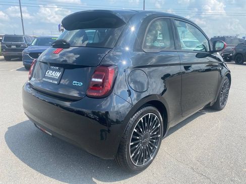 Used 2024 FIAT 500 e (RED) FWD image 7
