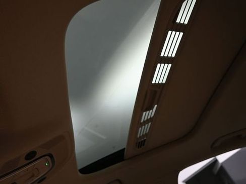 Used 2022 Audi A4 2.0T Premium image 18