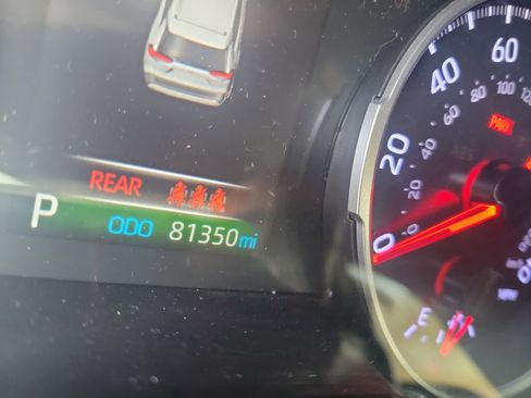 Certified 2019 Toyota RAV4 XLE image 34