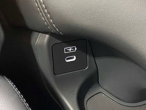 New 2027 Honda HR-V EX-L image 32