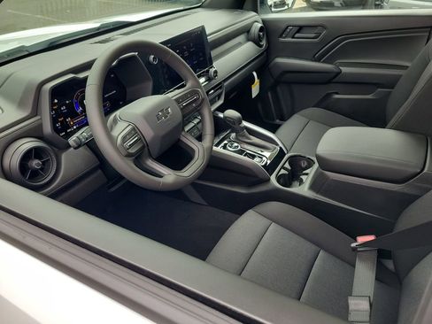 New 2026 Chevrolet Colorado Trail Boss AWD/4WD image 3