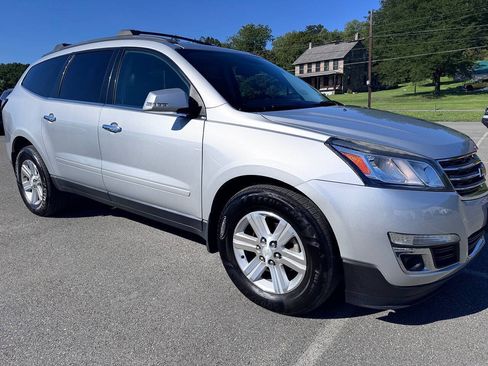 Used 2014 Chevrolet Traverse LT AWD/4WD image 1