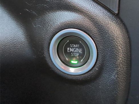 Used 2022 GMC Sierra 2500 AT4 w/ Gooseneck/5TH Wheel Package image 21