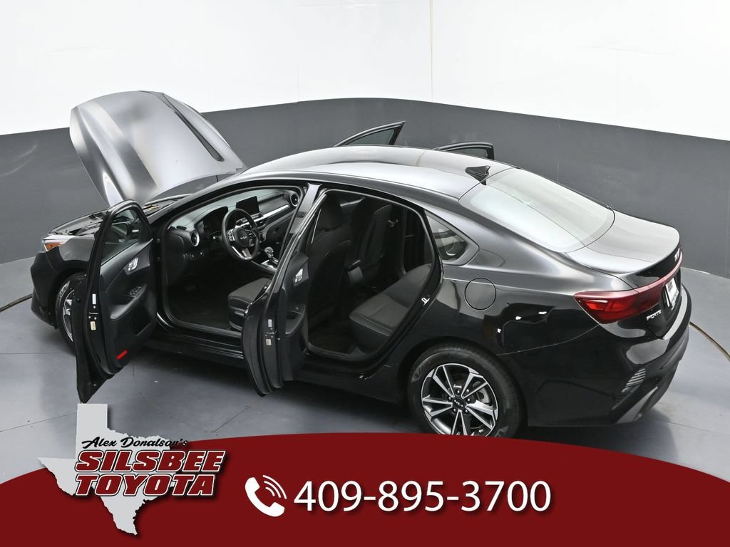 Used 2024 Kia Forte LXS FWD image 30