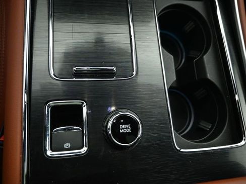 Used 2025 Lincoln Aviator Reserve w/ Equipment Group 201A image 18