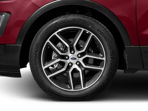 Used 2017 Ford Explorer Sport w/ Equipment Group 401A AWD/4WD image 11