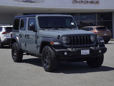 Certified 2026 Jeep Wrangler Unlimited Sport AWD/4WD image 2