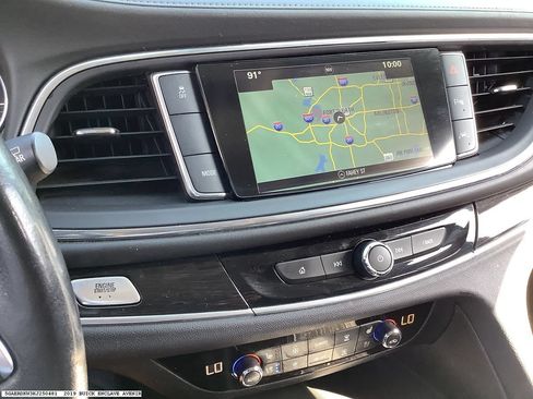 Used 2019 Buick Enclave Avenir w/ Avenir Technology Package FWD image 13