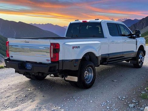 Certified 2024 Ford F350 King Ranch AWD/4WD image 6