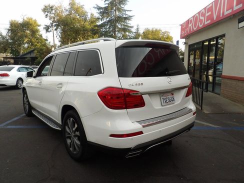 Used 2014 Mercedes-Benz GL 450 4MATIC image 4