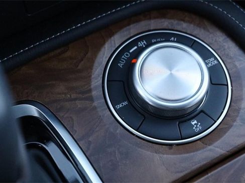 Certified 2024 Nissan Armada SL w/ Cargo Package image 22