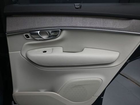 New 2026 Volvo XC90 T8 Ultra w/ Protection Package Premier image 29