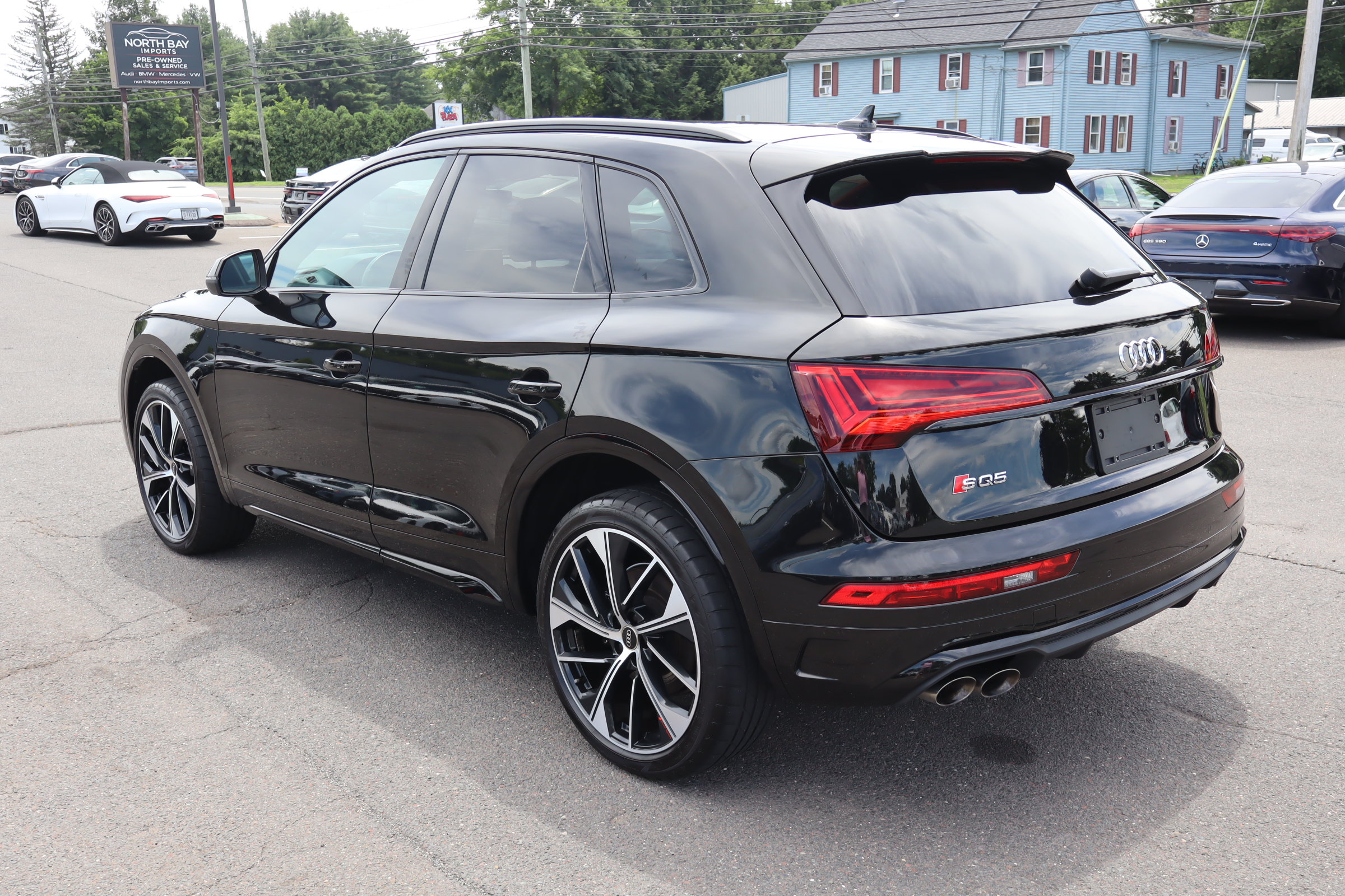 Used 2023 Audi SQ5 Premium Plus w/ Premium Plus Package AWD/4WD image 7