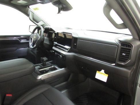 New 2025 Chevrolet Silverado 1500 LTZ w/ LTZ Premium Package image 27