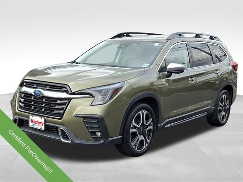 Used 2023 Subaru Ascent Touring AWD/4WD image 3