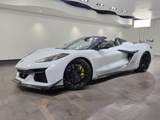Used 2023 Chevrolet Corvette Z06 w/ Z07 Performance Package RWD video 1