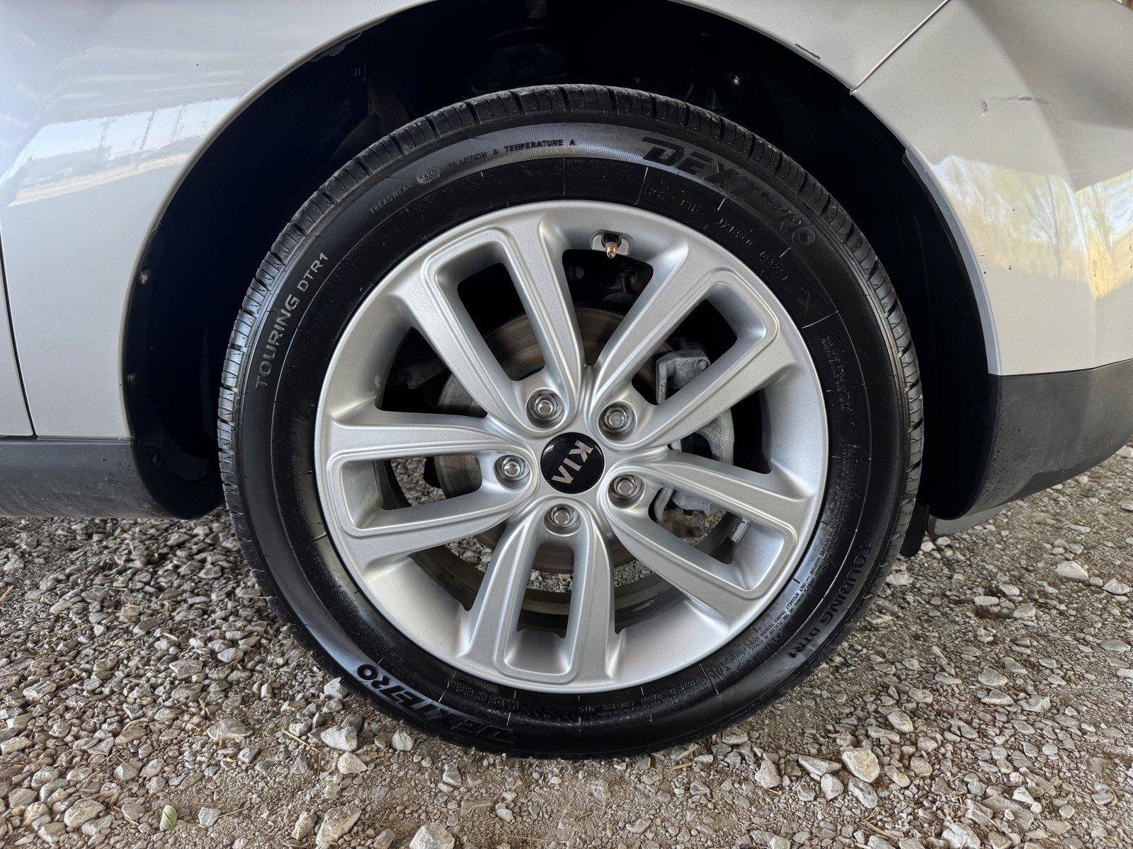 Used 2019 Kia Soul + FWD image 40