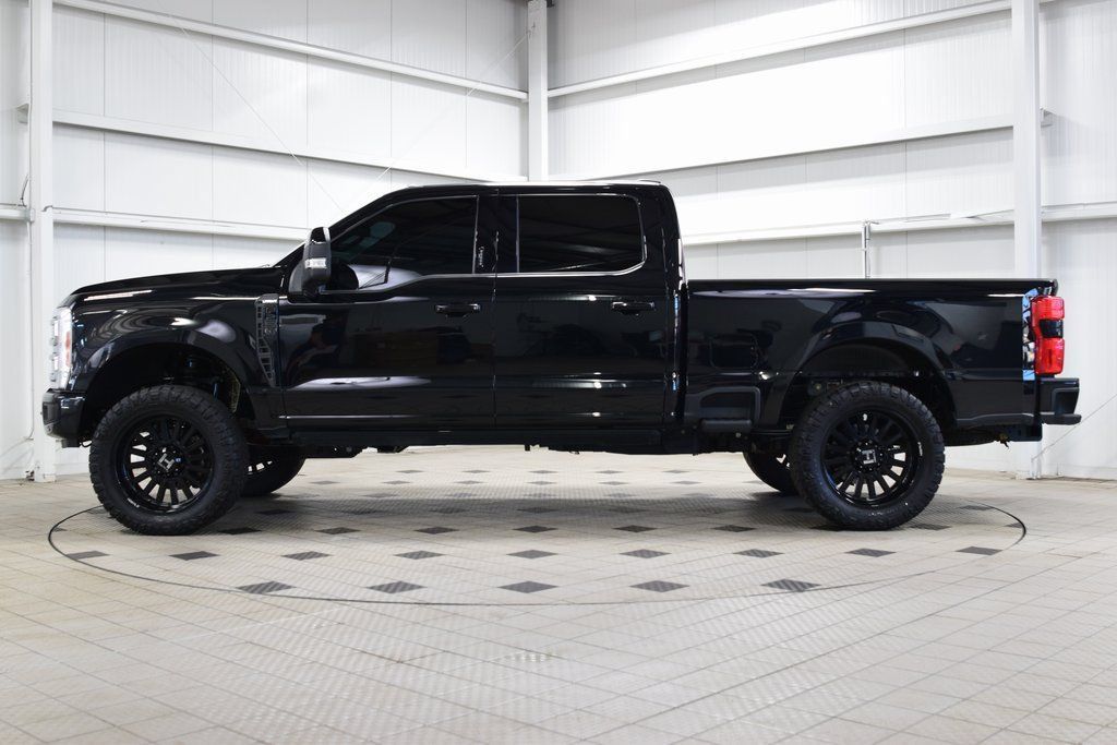 Used 2023 Ford F250 Lariat w/ Lariat Ultimate Package AWD/4WD image 4