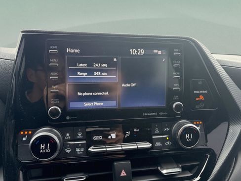 Used 2021 Toyota Highlander XSE image 15