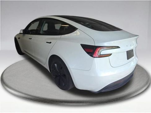 Used 2024 Tesla Model 3 Long Range AWD/4WD image 10