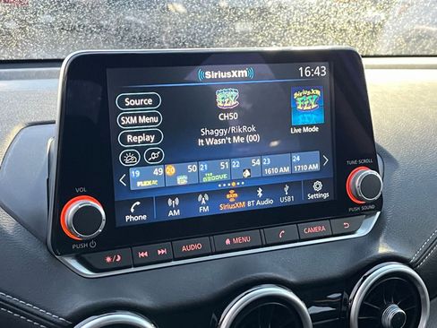 Used 2025 Nissan Sentra SV image 21