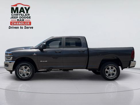 New 2025 RAM 2500 Big Horn AWD/4WD image 4