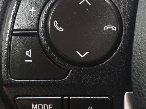 Used 2016 Toyota RAV4 XLE w/ Convenience Package AWD/4WD image 19
