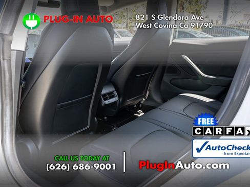 Used 2018 Tesla Model 3 Long Range image 9