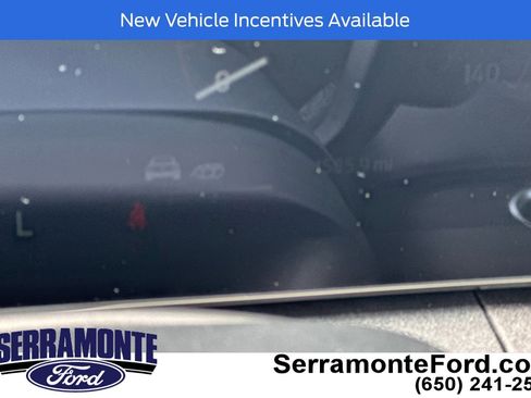 Used 2025 Ford Mustang Coupe RWD image 25