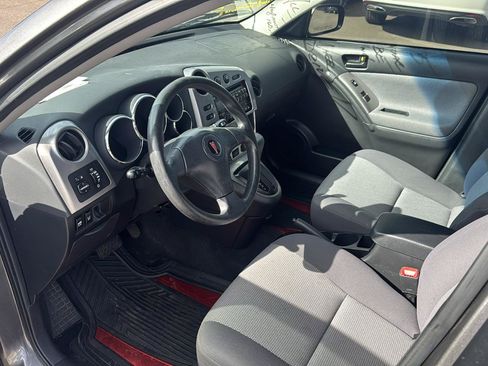 Used 2005 Pontiac Vibe AWD w/ Power Group Value Package image 9