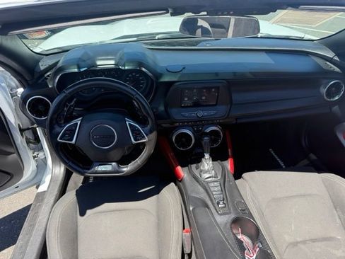 Used 2020 Chevrolet Camaro LT RWD image 14