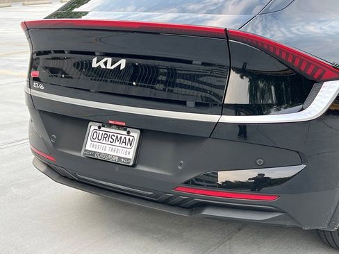New 2025 Kia EV6 Light w/ Light LR Technology Package image 5