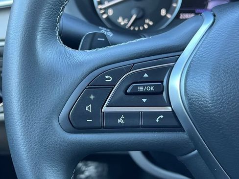 Used 2025 INFINITI QX50 Luxe AWD/4WD image 21