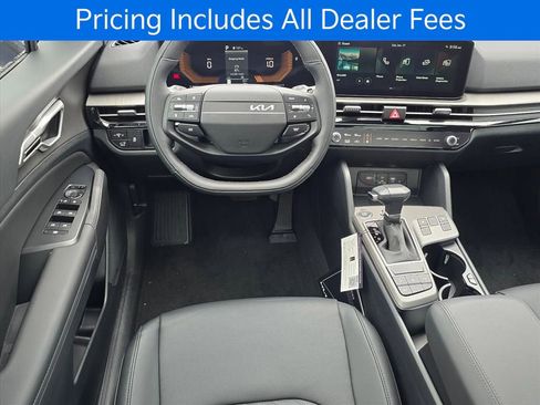 New 2026 Kia Sportage X-Line w/ X-Line Premium Package AWD/4WD image 12