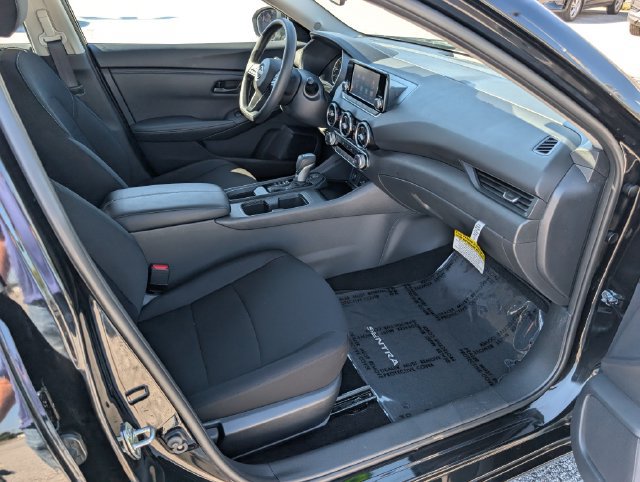 Used 2025 Nissan Sentra S FWD image 10