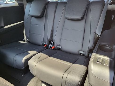 New 2025 Mercedes-Benz GLS 580 4MATIC image 5