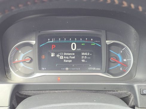 Used 2022 Honda Pilot TrailSport image 25