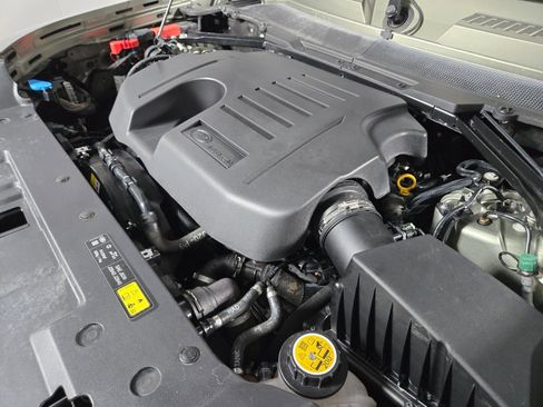 Used 2022 Land Rover Defender 110 X-Dynamic HSE image 20