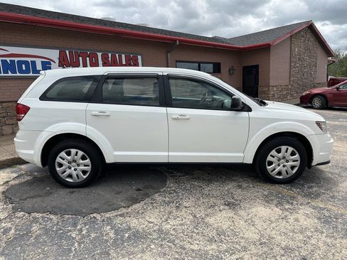 Used 2015 Dodge Journey American Value Package w/ Flexible Seating Group FWD image 10