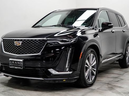 Used 2020 Cadillac XT6 Premium Luxury image 6
