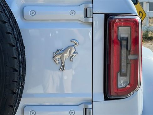 Used 2021 Ford Bronco Outer Banks image 33