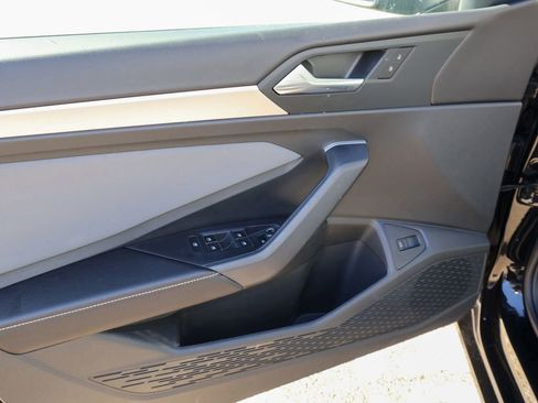 New 2026 Volkswagen Jetta SE image 14