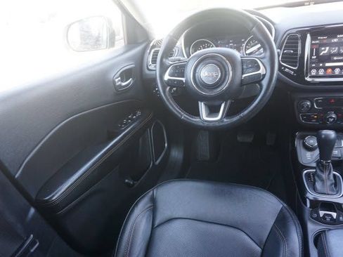 Used 2020 Jeep Compass Limited AWD/4WD image 21