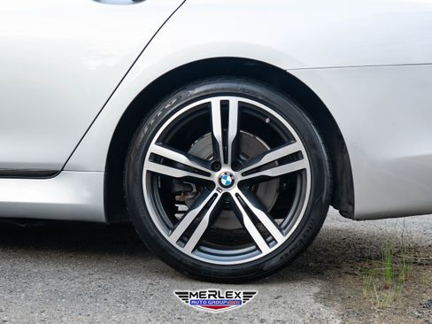 Used 2018 BMW 750i xDrive image 12