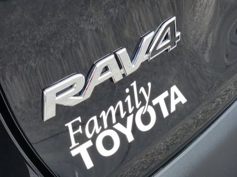 Used 2025 Toyota RAV4 LE FWD image 9