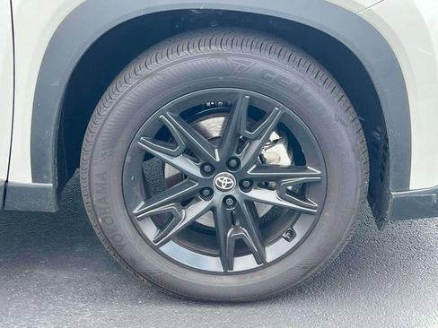 Used 2026 Toyota Grand Highlander AWD Hybrid image 7