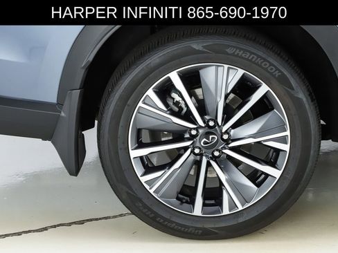 Certified 2026 INFINITI QX60 Luxe w/ Cargo Package AWD/4WD image 14